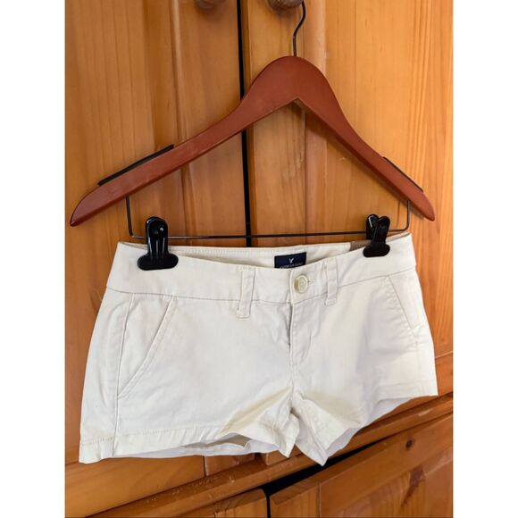 American Eagle Outfitters Shortie Stretch Shorts Size 0 NWT Cream Khaki Cotton - Picture 3 of 10